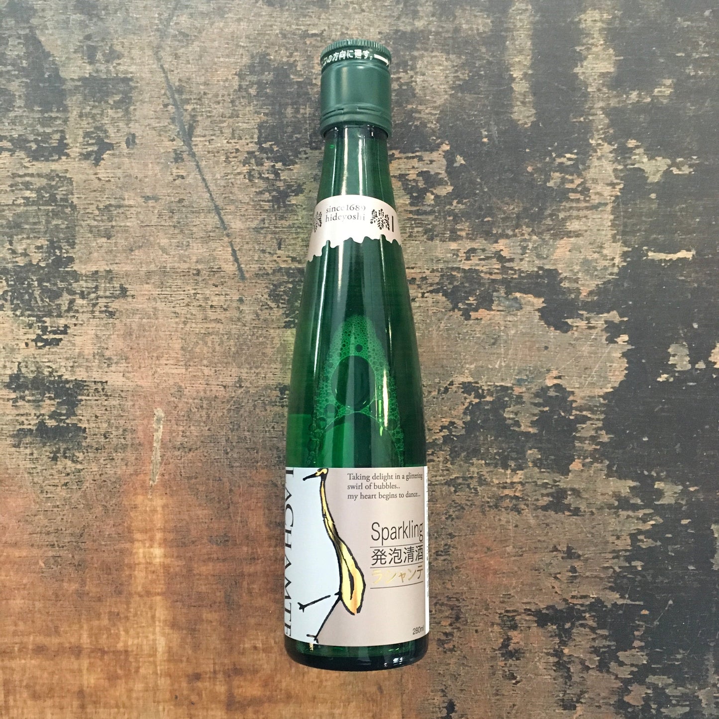 Lachamte sparkling sake